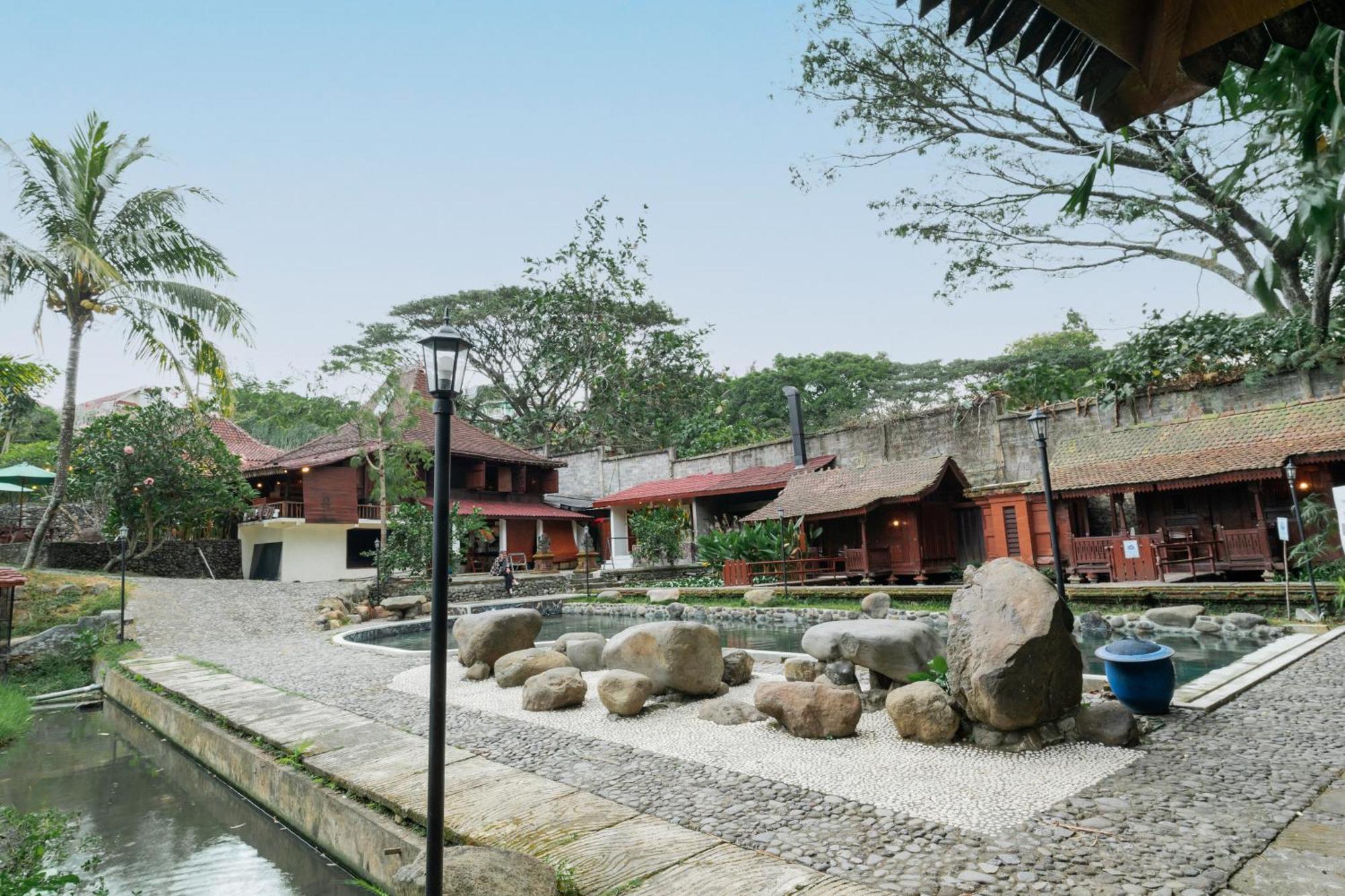 מאלאנג Padi Heritage Hotel מראה חיצוני תמונה