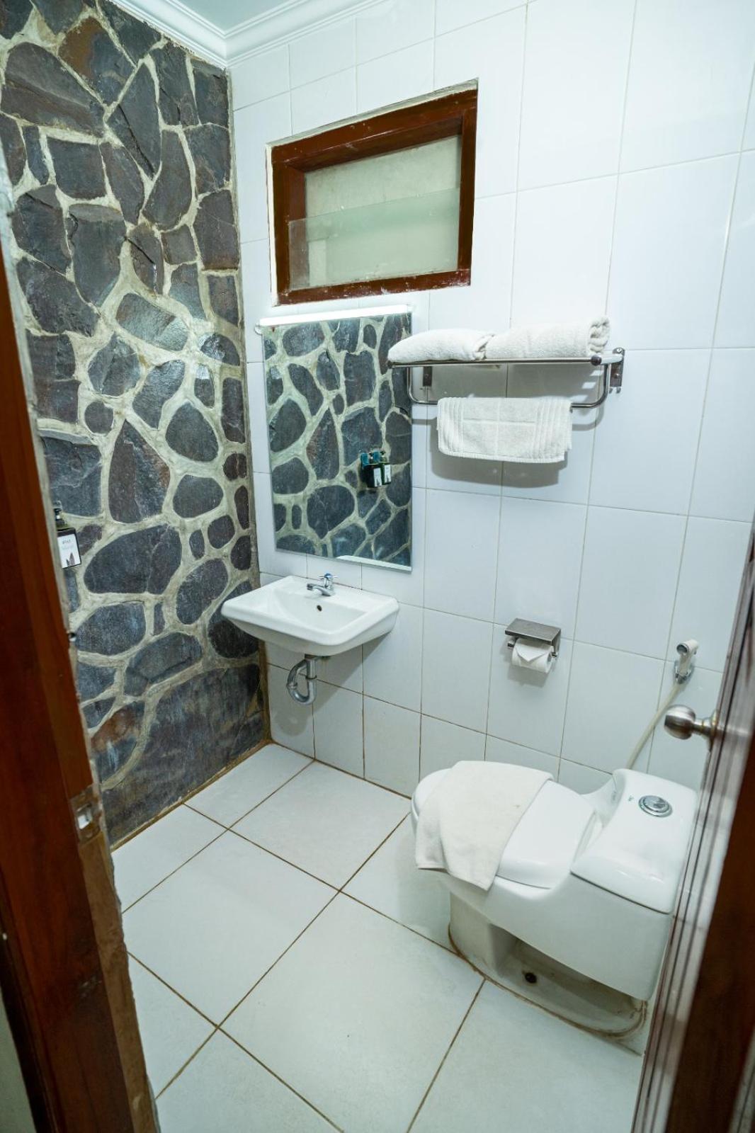 מאלאנג Padi Heritage Hotel מראה חיצוני תמונה